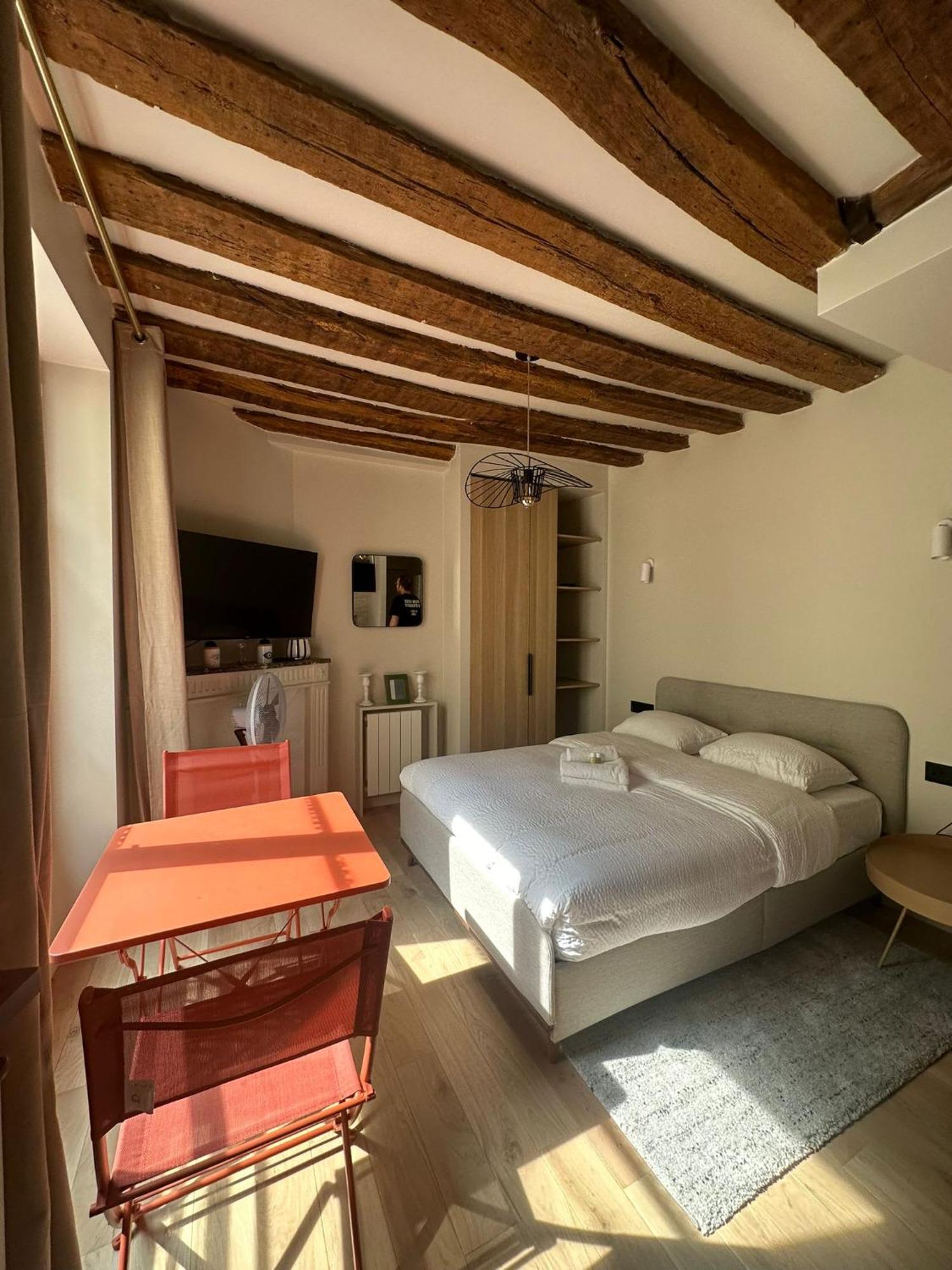 Apartment Magnifique Studio Ile Saint Louis - 4 - 2p Paris